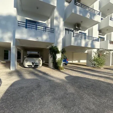 T2 Vilamoura Com Piscina *