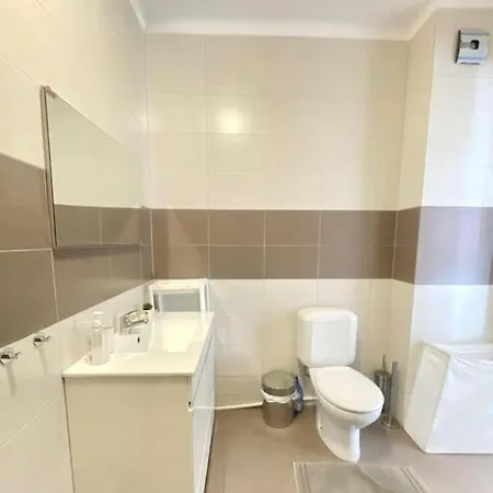 T2 Vilamoura Com Piscina * 奎特里拉